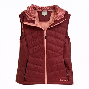 Bench Women’s Quilted Hooded Puffer Vest Burgundy Pink Size XL (M)